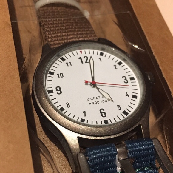 2-IN-1 “The Monty” Wristwatch - Picture 3 of 4